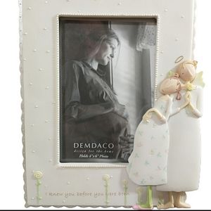 Demdaco Resin Pregnancy Baby Picture Frame 4 x 6 photo